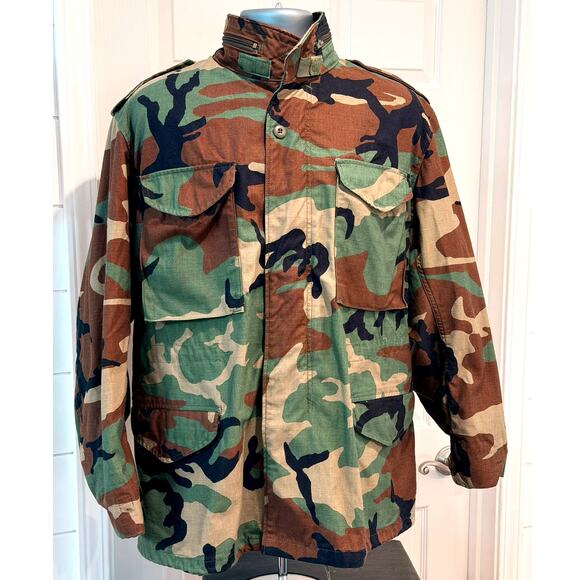 Golden Mfg. Co., Inc. Government Issue Other - Vintage 1991 U.S. Military M-65 Woodland Camouflage Cold Weather Field Jacket